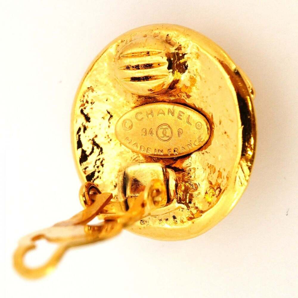 CHANEL Gold Logo Earrings - Picture 4 of 6